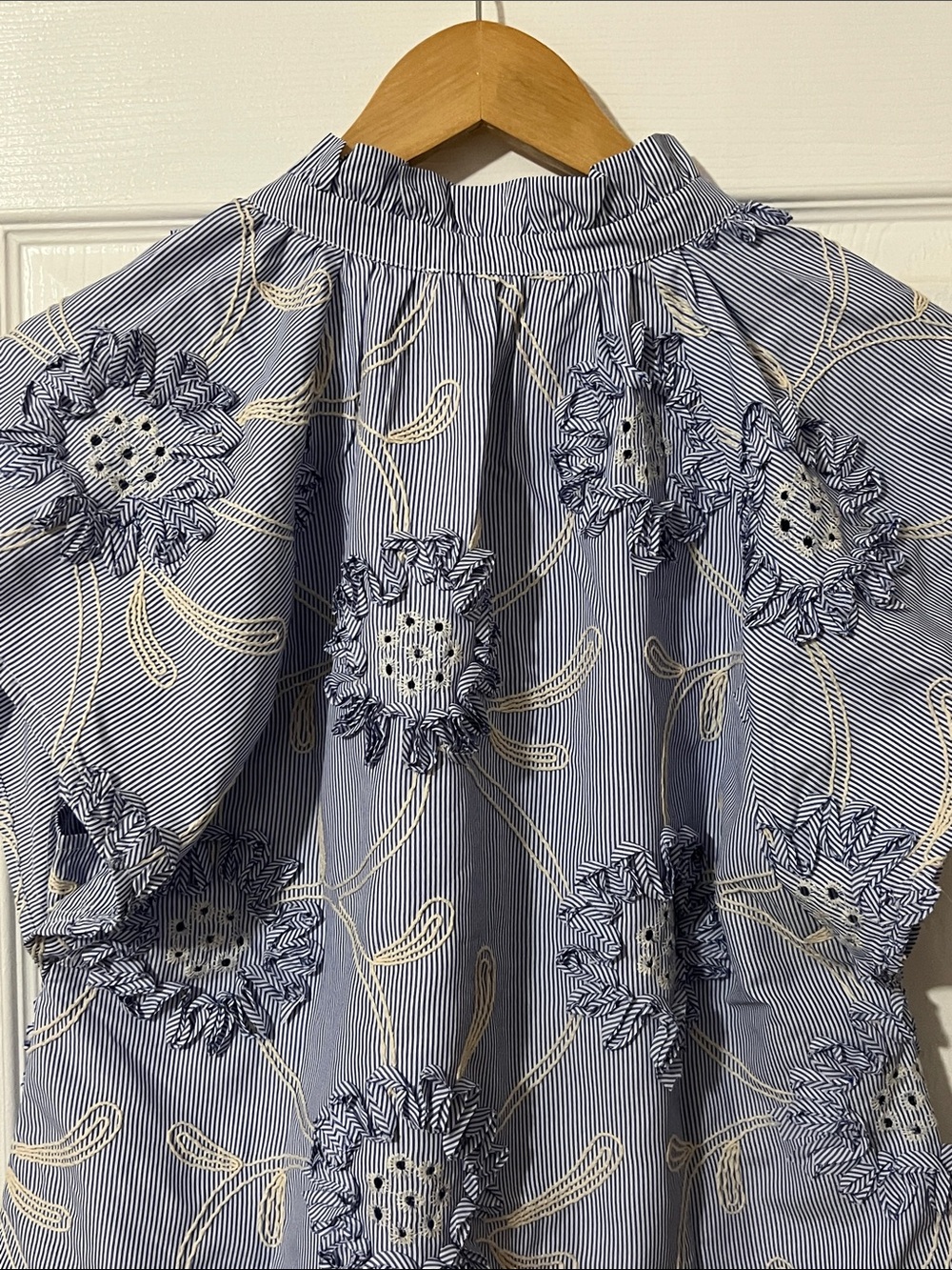 NWT THML Blouse Top Shirt Medium Blue - Picture 9 of 10